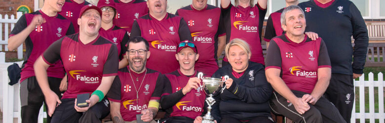 Somerset pose with the Twenty20 Cup Trophy 2022