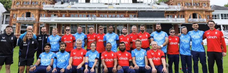 Teams in front of the Lords Pavilion