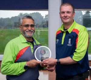 Darshak Patel Receives the Charles Ronayne Award.